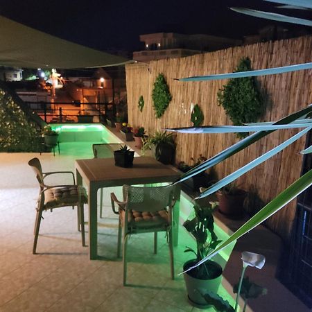 Gledis Apartment Tirana - Panoramic City Terrace Bagian luar foto