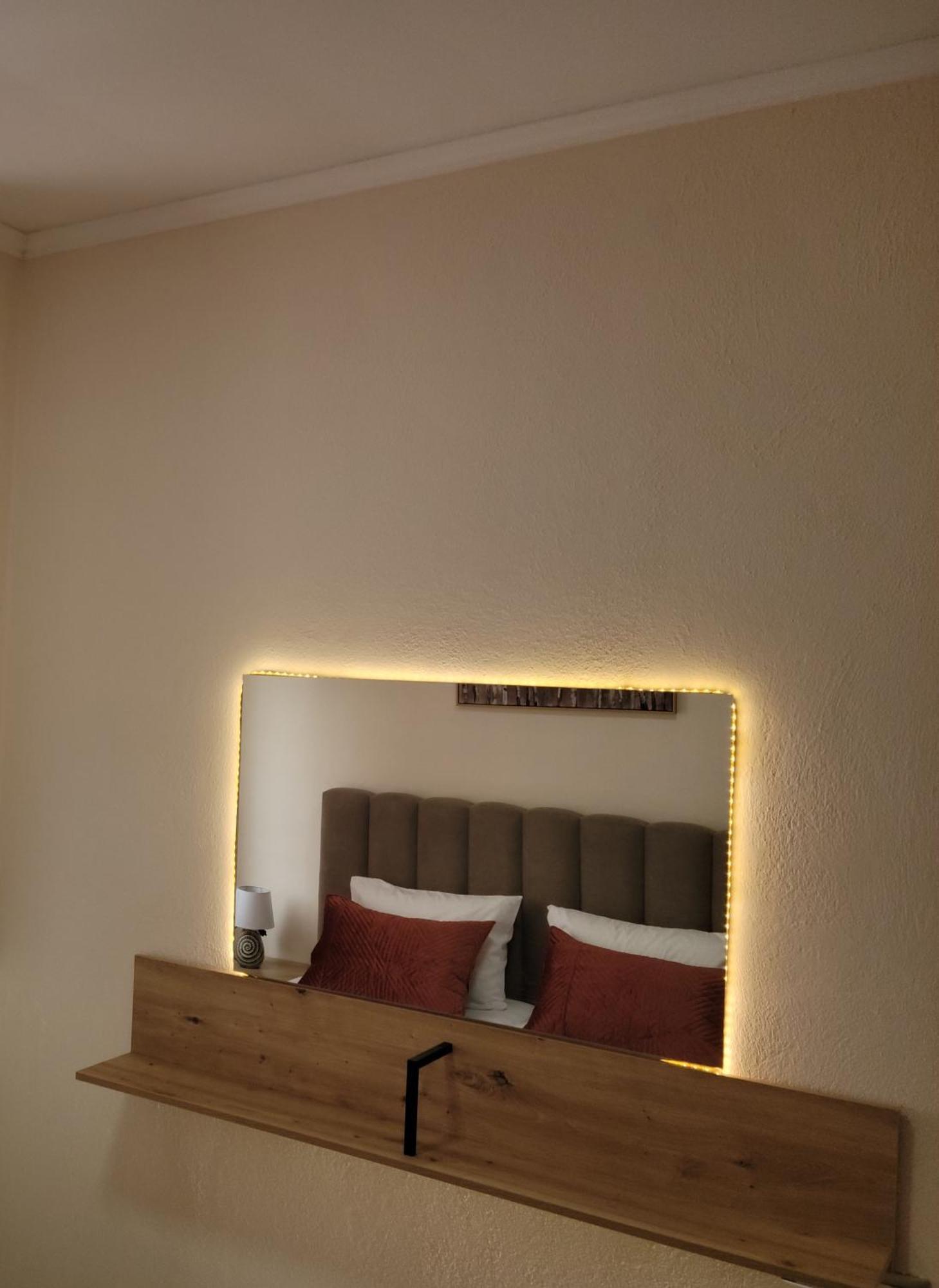 Gledis Apartment Tirana - Panoramic City Terrace Bagian luar foto