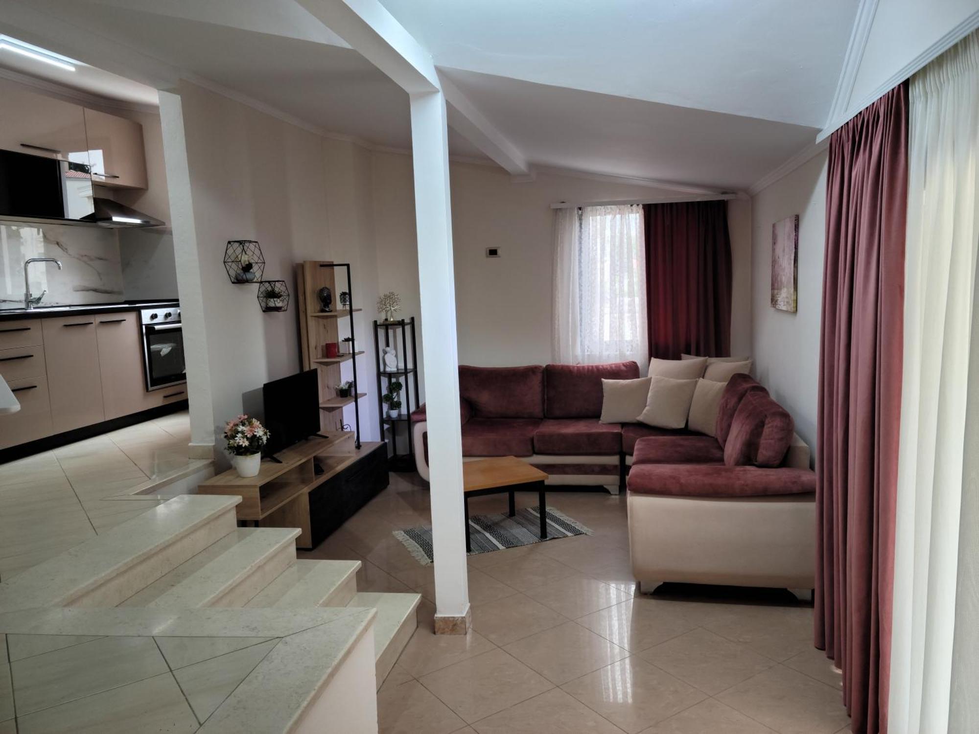 Gledis Apartment Tirana - Panoramic City Terrace Bagian luar foto